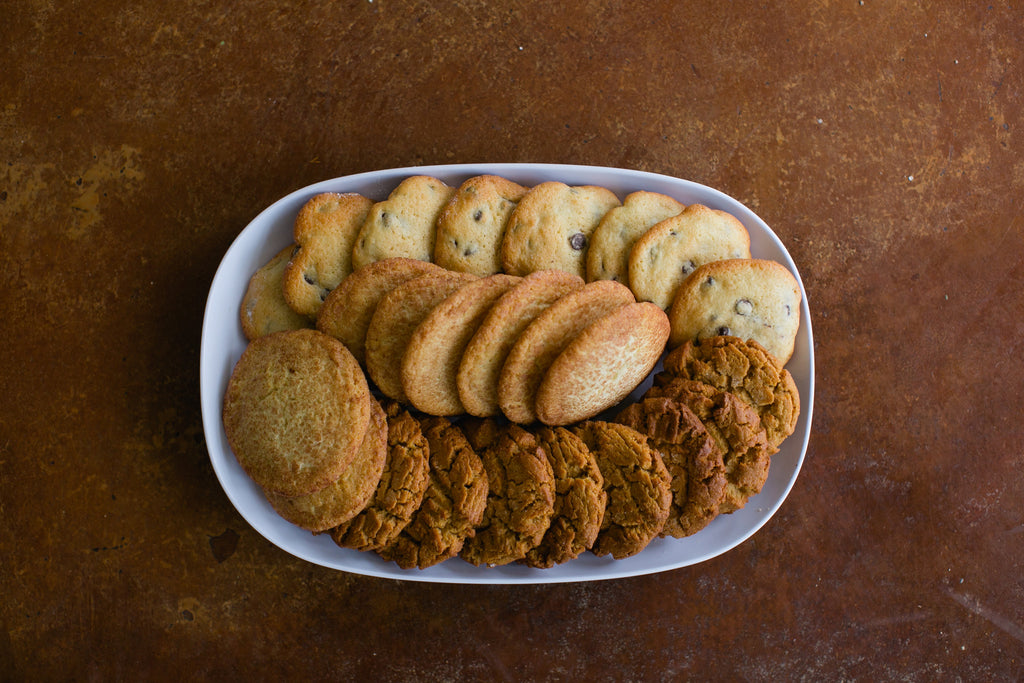 Chocolat Chip, Snickerdoodle & Peanut Butter Cookies